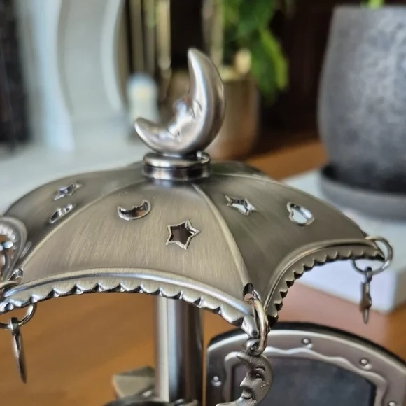 Silver Bear Carousel Photo Frame - Picture 4 of 4